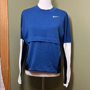 NWOT Nike Women's Blue and White Sweatshirt